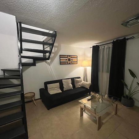סנטיאגו Hostel Tu Espacio Re - Casa II Cerca Del Aeropuerto מראה חיצוני תמונה